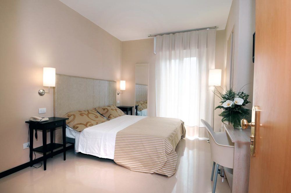 Hotel Carla Levanto Zewnętrze zdjęcie