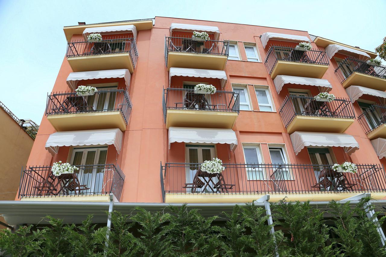 Hotel Carla Levanto Zewnętrze zdjęcie