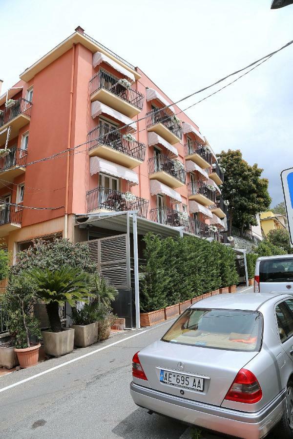 Hotel Carla Levanto Zewnętrze zdjęcie